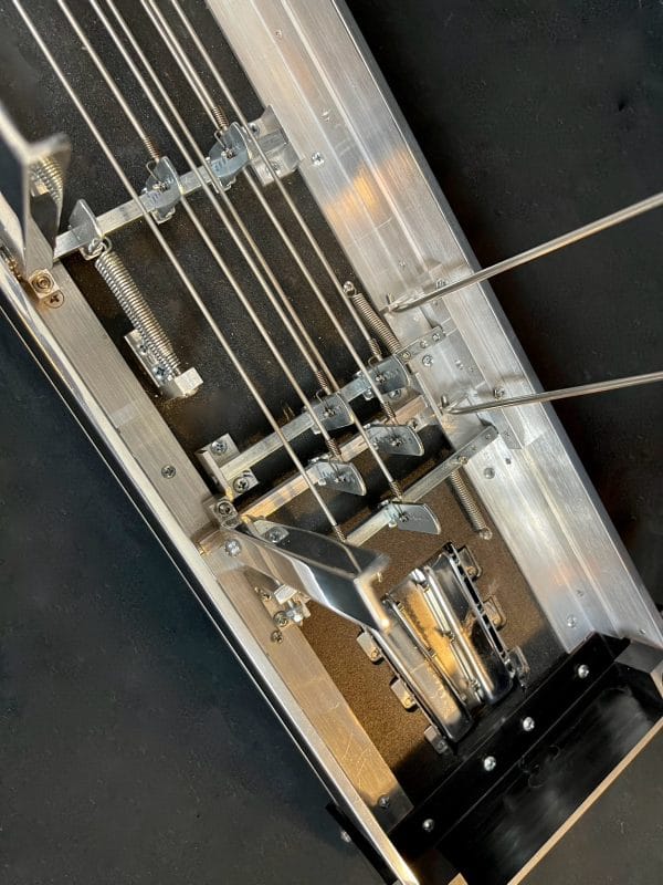6 string Maverick undercarriage