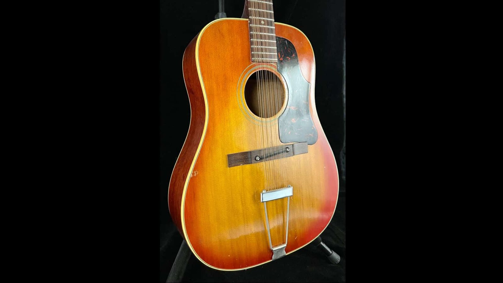 Gibson B4512 - Image 9