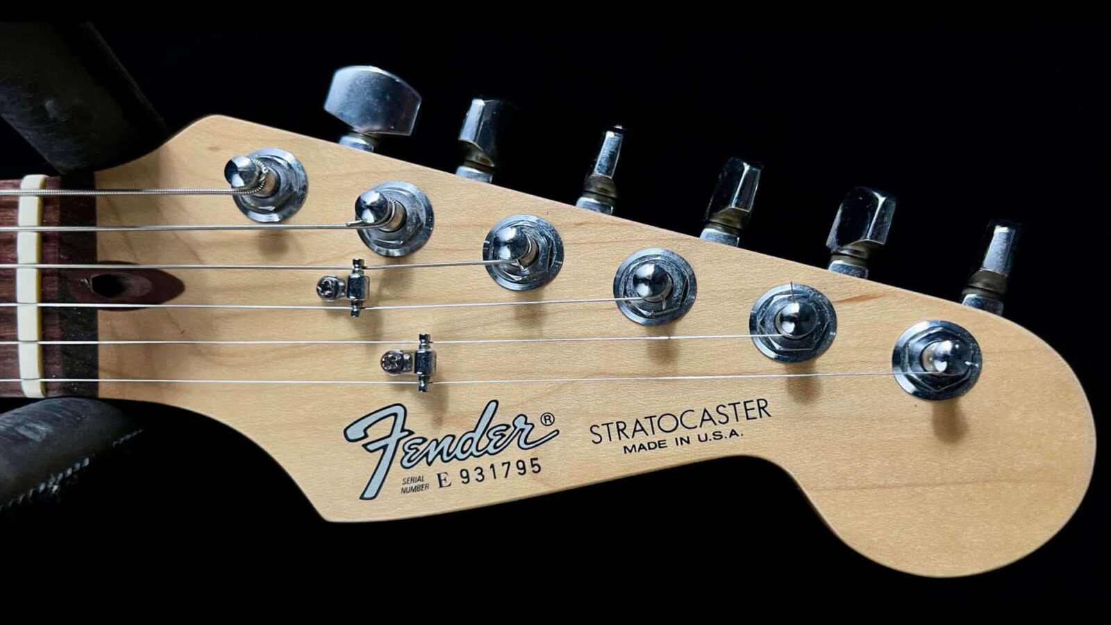 Fender 1989 USA Stratocaster Black - Image 4