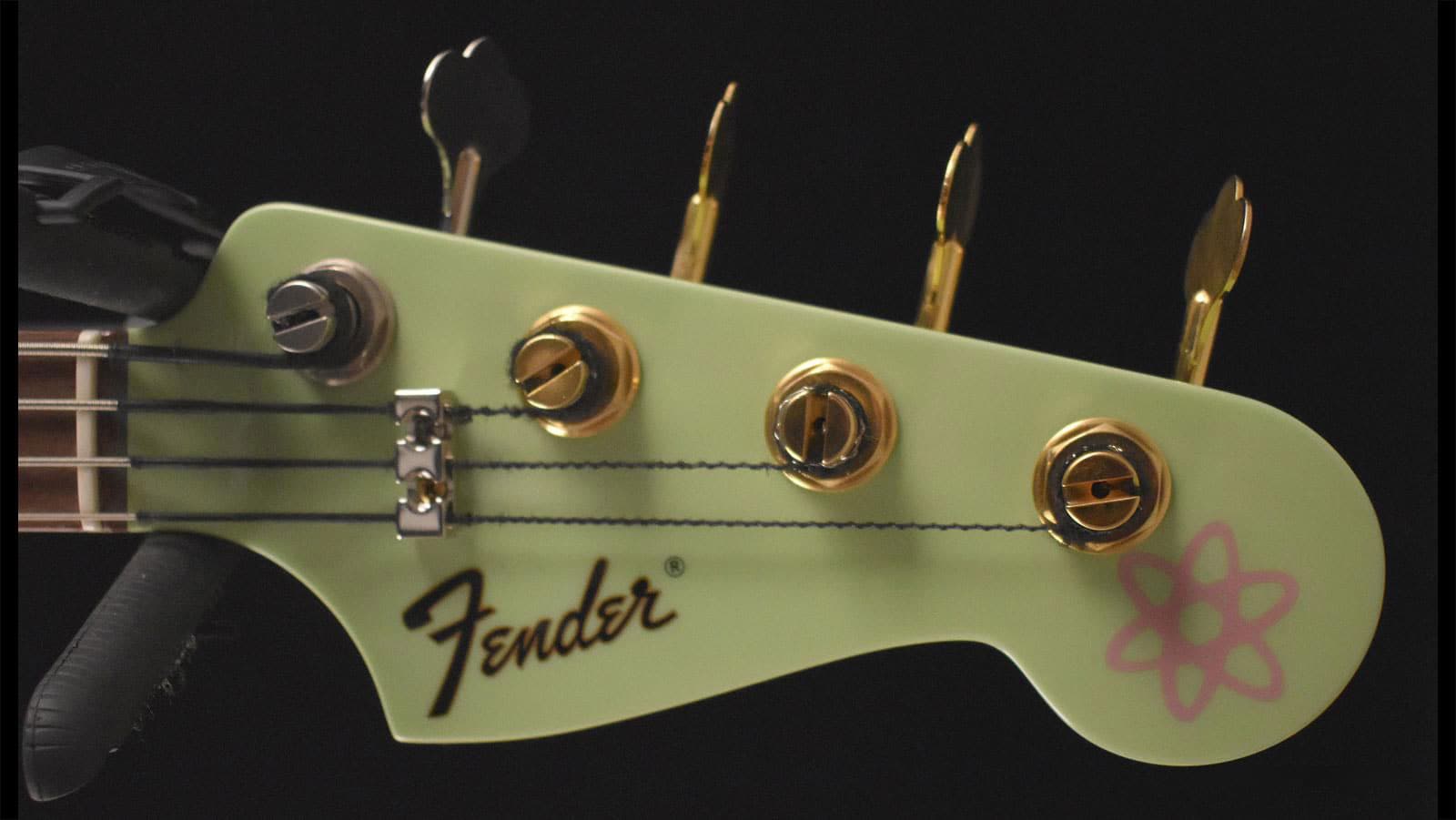 Fender Custom Shop Martini Jazz Bass - Image 9