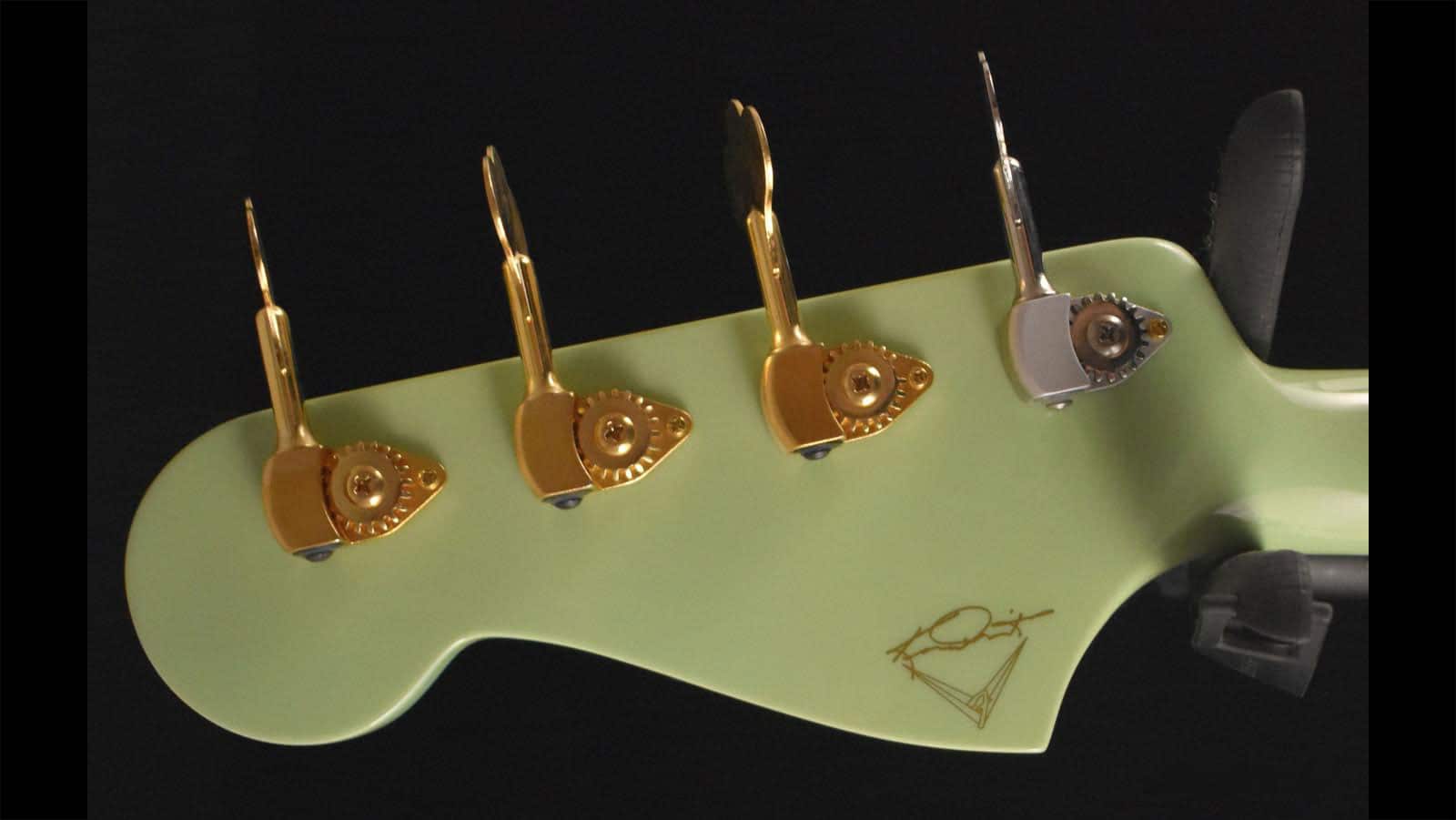 Fender Custom Shop Martini Jazz Bass - Image 4