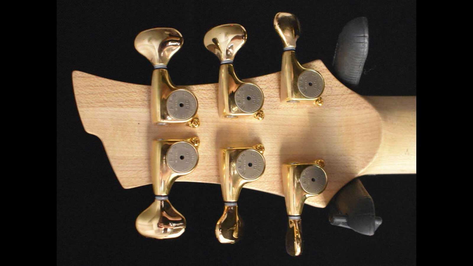 Roman Quicksilver Figured Maple & Korina Transparent Green Top - Image 4