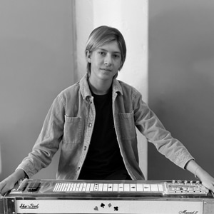 Saxon Weiss
